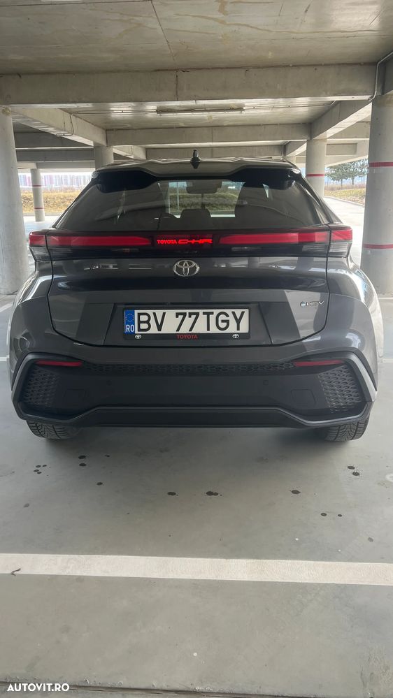 Toyota C-HR 1.8 HEV 140 CP 4x2 CVT Dynamic - 6