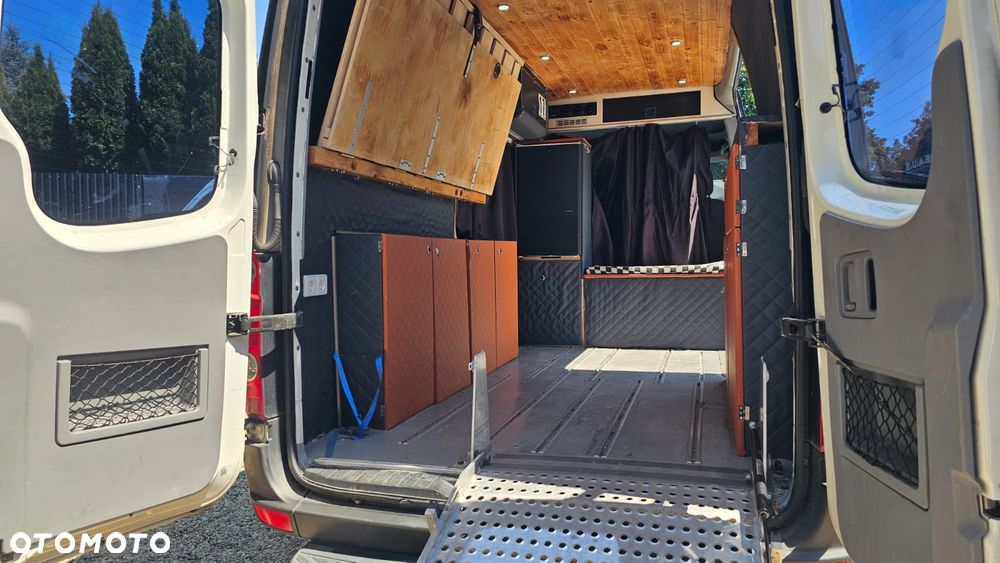 Volkswagen Crafter kamper - 13
