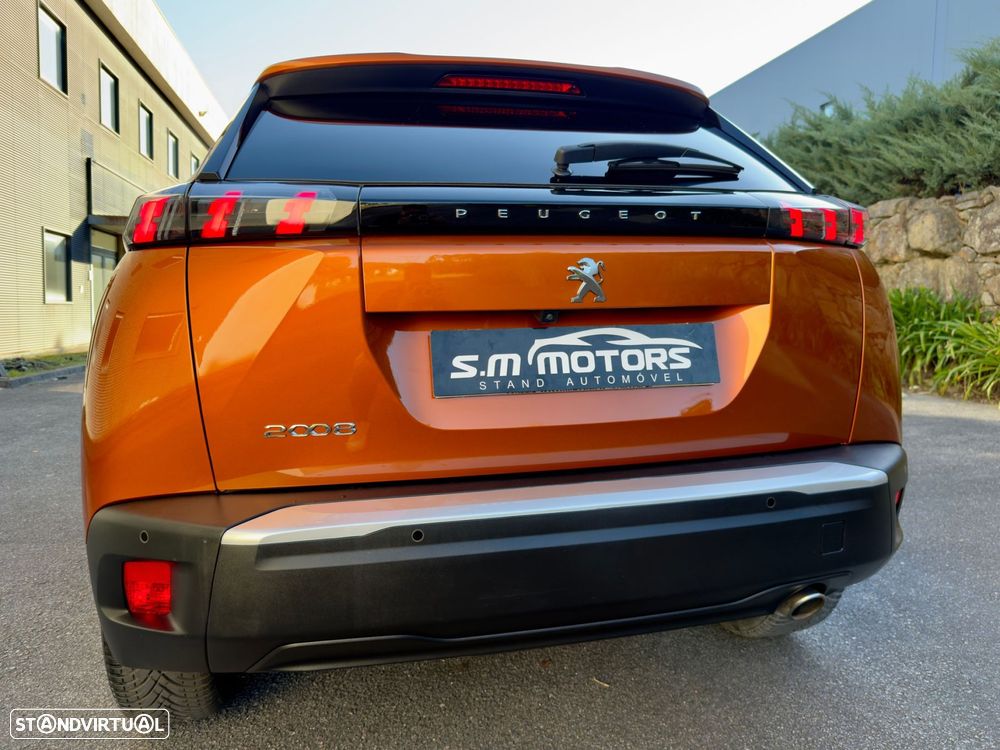 Peugeot 2008 1.5 BlueHDi Allure EAT8 - 5
