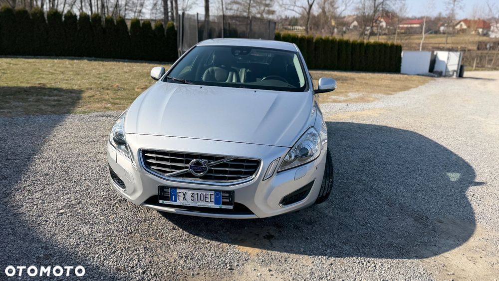 Volvo V60 T4 Edition - 3