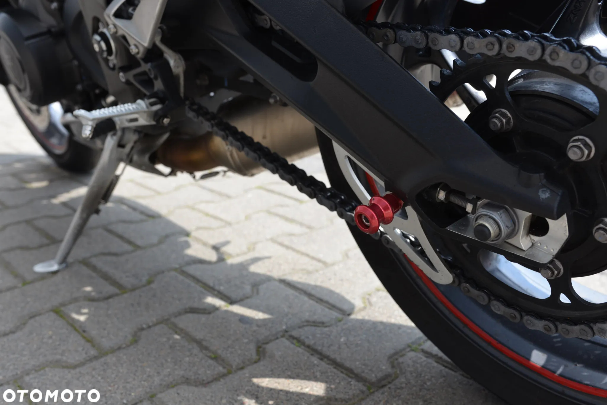 Triumph Street Triple - 12