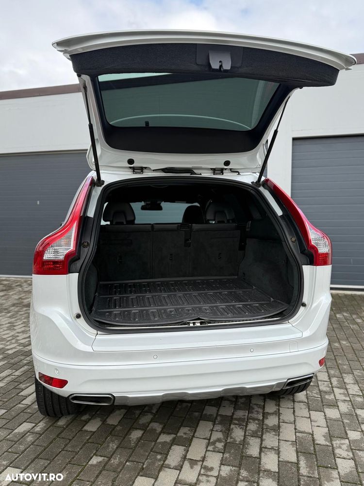 Volvo XC 60 D4 VEA Start-Stop Momentum - 8