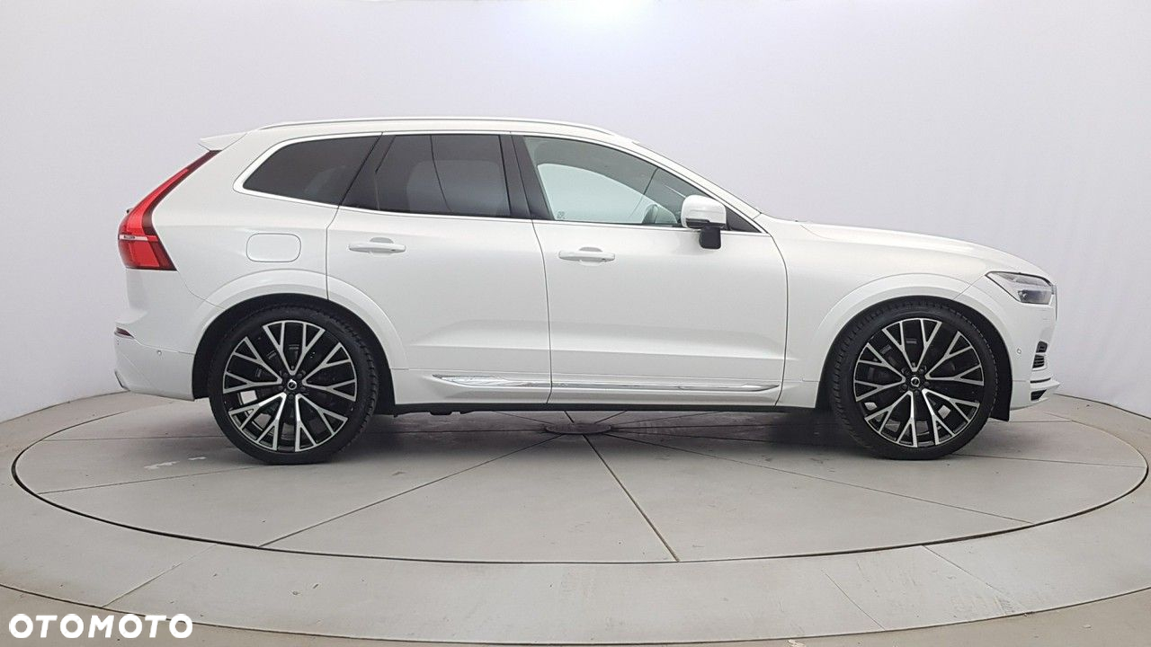 Volvo XC 60 - 8