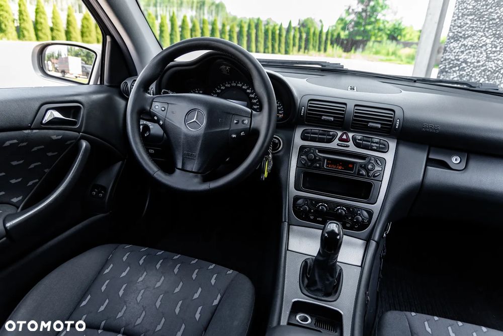 Mercedes-Benz Klasa C 220 CDI Sportcoupe Indianapolis - 24