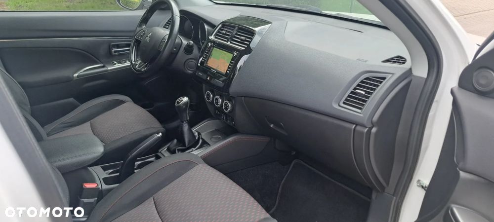 Mitsubishi ASX 1.6 ClearTec 2WD Diamant Edition+ - 32