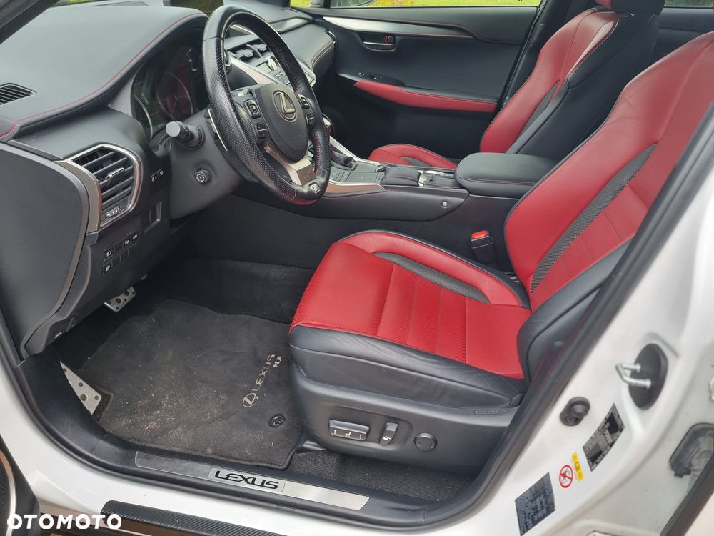 Lexus NX 300h F Sport Edition AWD - 13
