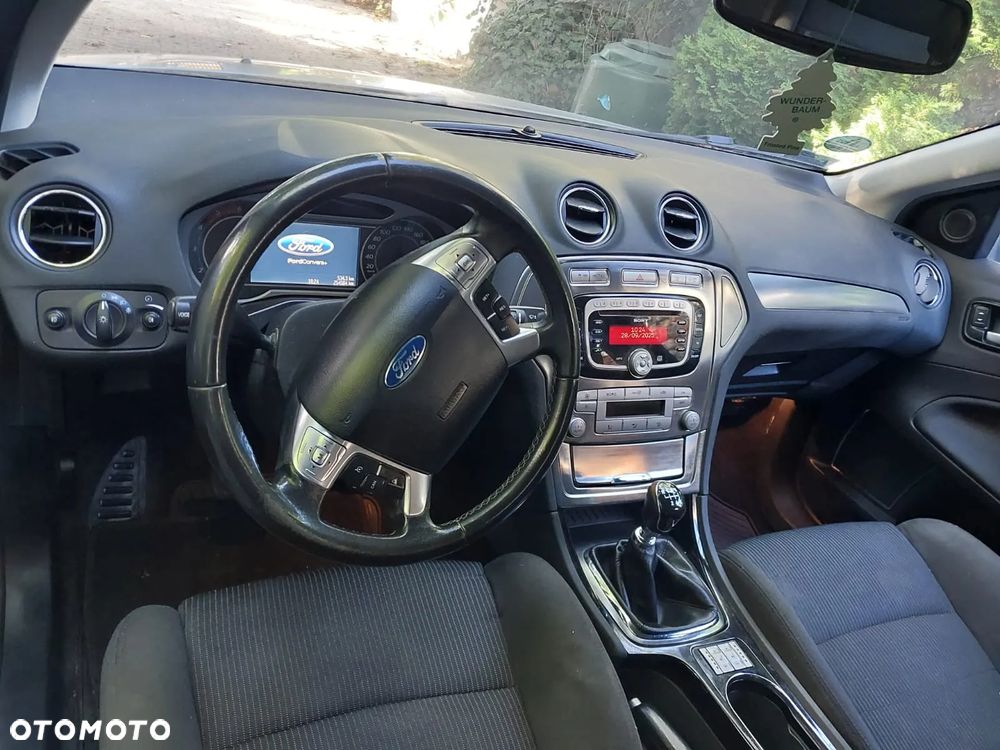 Ford Mondeo - 6