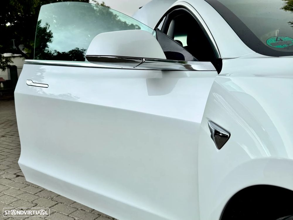 Tesla Model 3 Long-Range Dual Motor AWD - 8