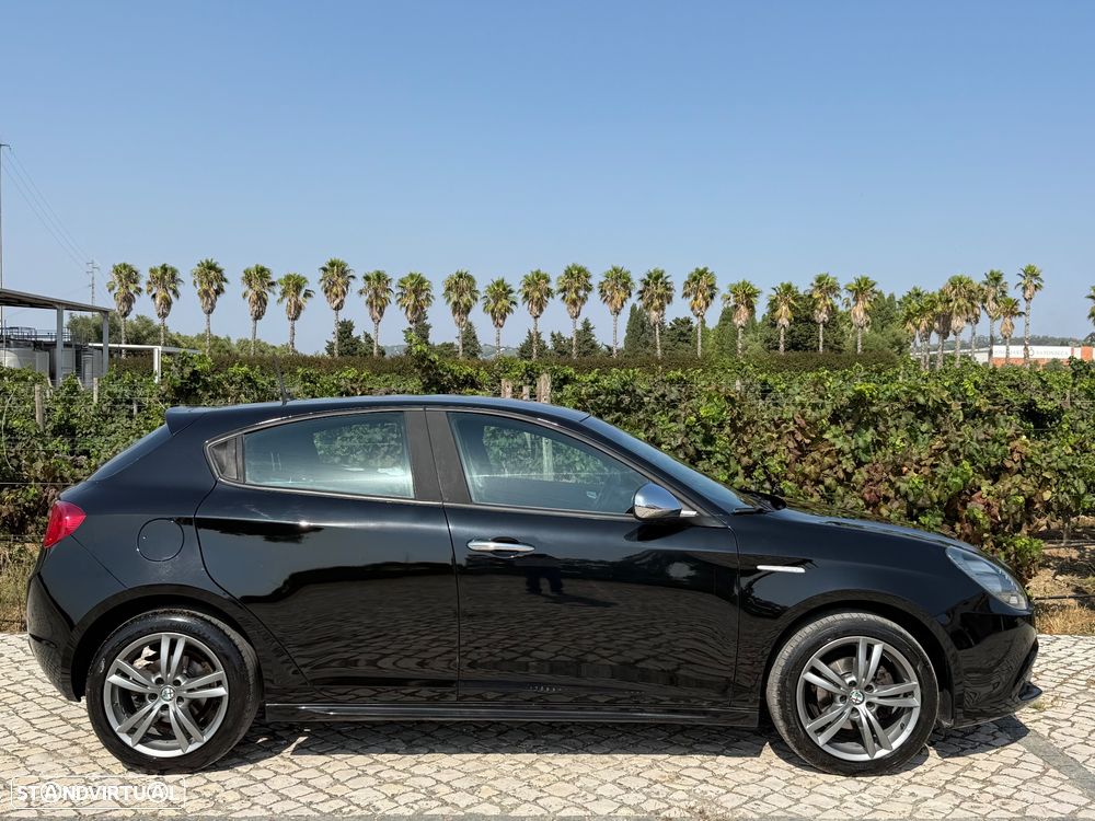Alfa Romeo Giulietta 1.6 JTDM Sport - 18