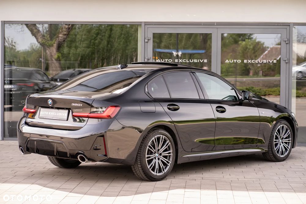 BMW Seria 3 320i M Sport sport - 22