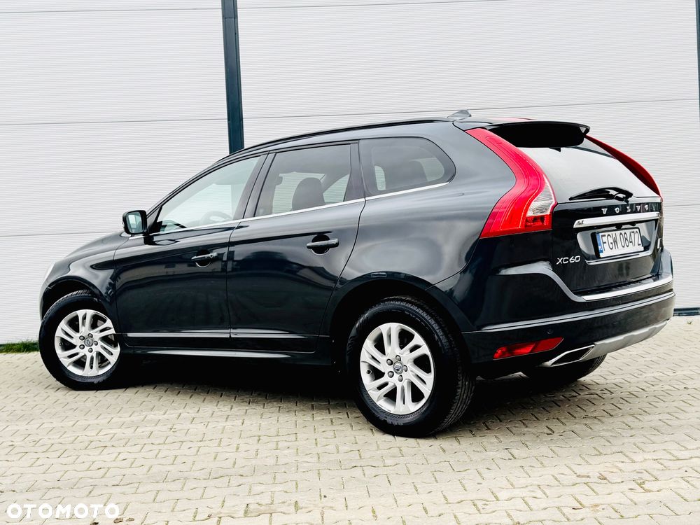 Volvo XC 60 D3 Geartronic Momentum - 17
