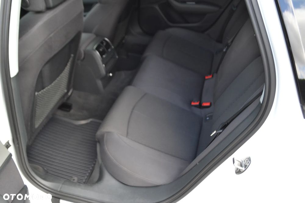 Audi A6 Avant - 24