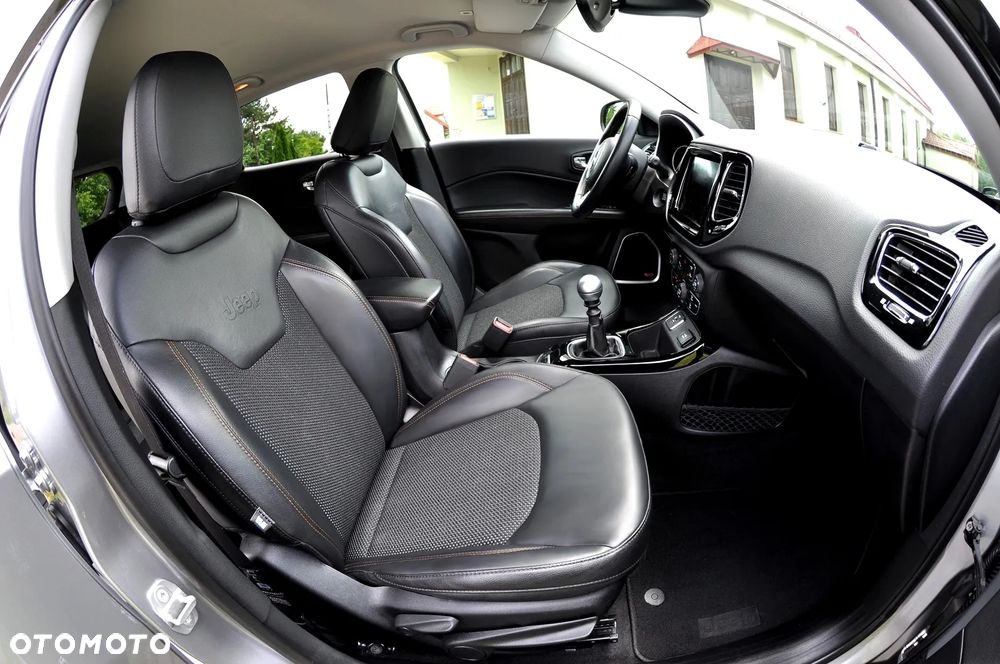 Jeep Compass 1.4 TMair Limited FWD S&S - 22