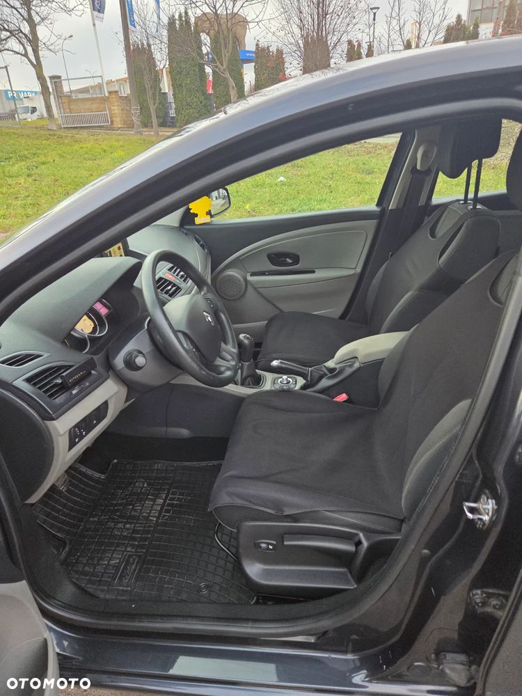 Renault Megane 1.6 16V 100 Expression - 6