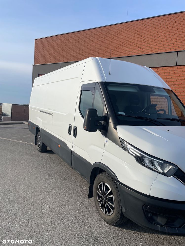 Iveco DAILY - 3