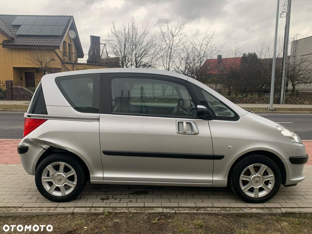Peugeot 1007 1.4 Trendy - 7