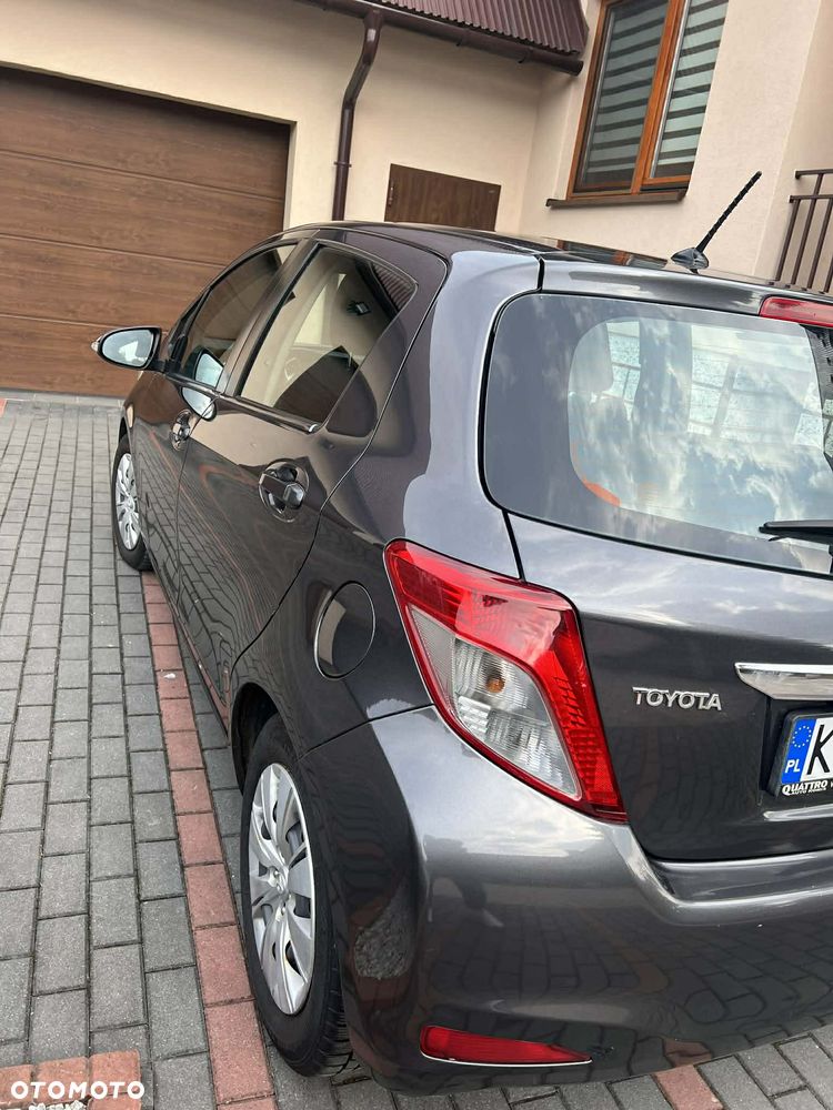 Toyota Yaris 1.33 Active - 21