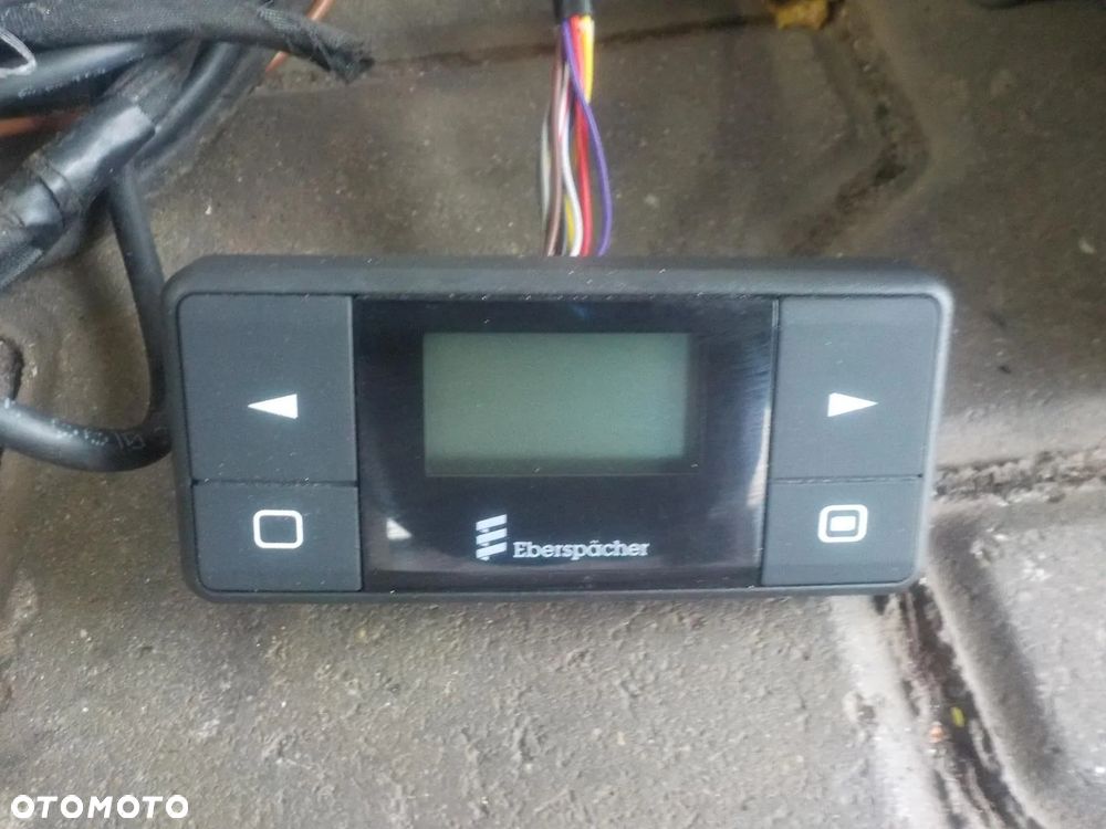 OGRZEWANIE POSTOJOWE EBERSPACHER HYDRONIC D5S - 3