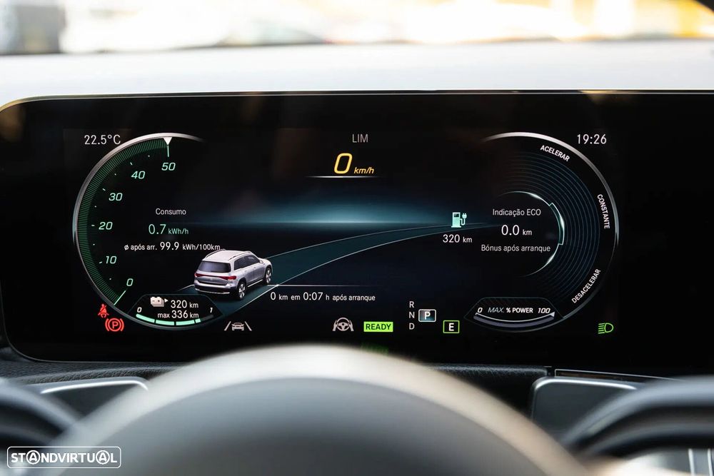 Mercedes-Benz EQB 300 4Matic AMG Line - 29