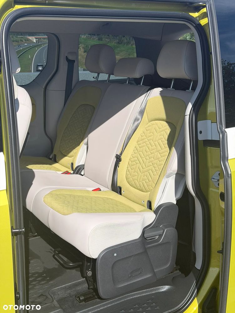 Volkswagen ID. Buzz 82kWh Pro - 7