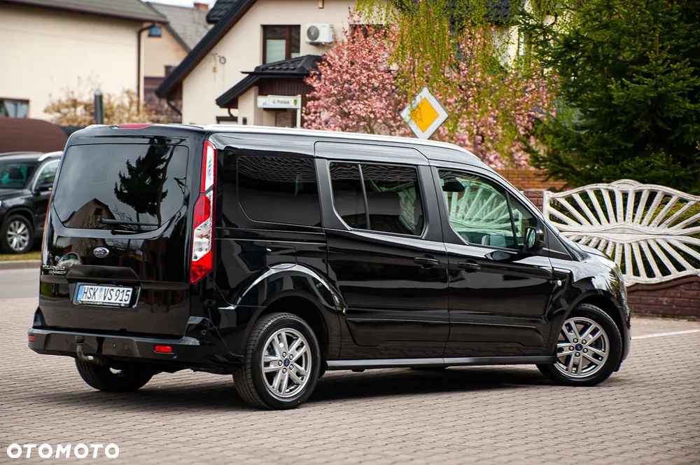 Ford Tourneo Connect 1.5 EcoBlue Start-Stop Titanium - 4