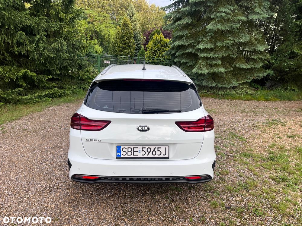Kia Ceed 1.4 M - 10
