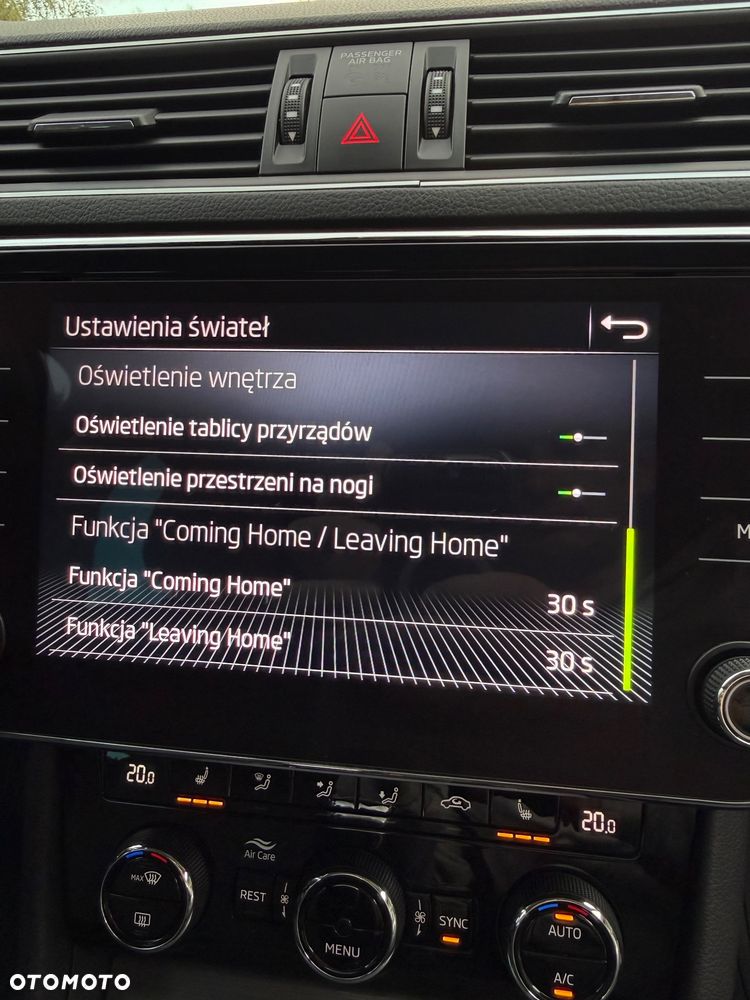 Skoda Superb 2.0 TDI SCR 4x4 Style DSG - 35
