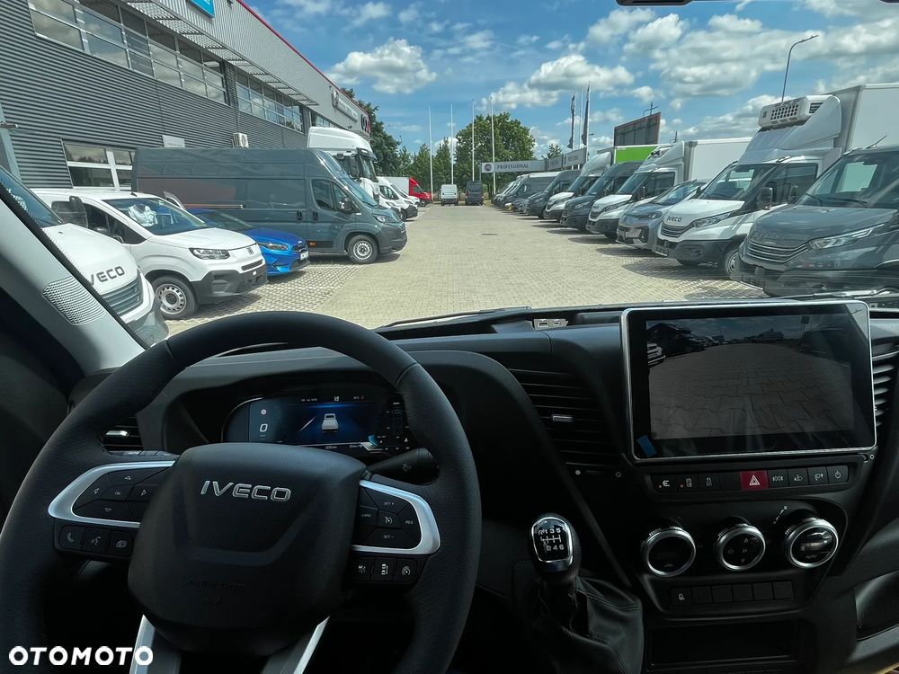 Iveco AUTOLAWETA z KABINĄ SYPIALNĄ - Daily 35s18h - 26