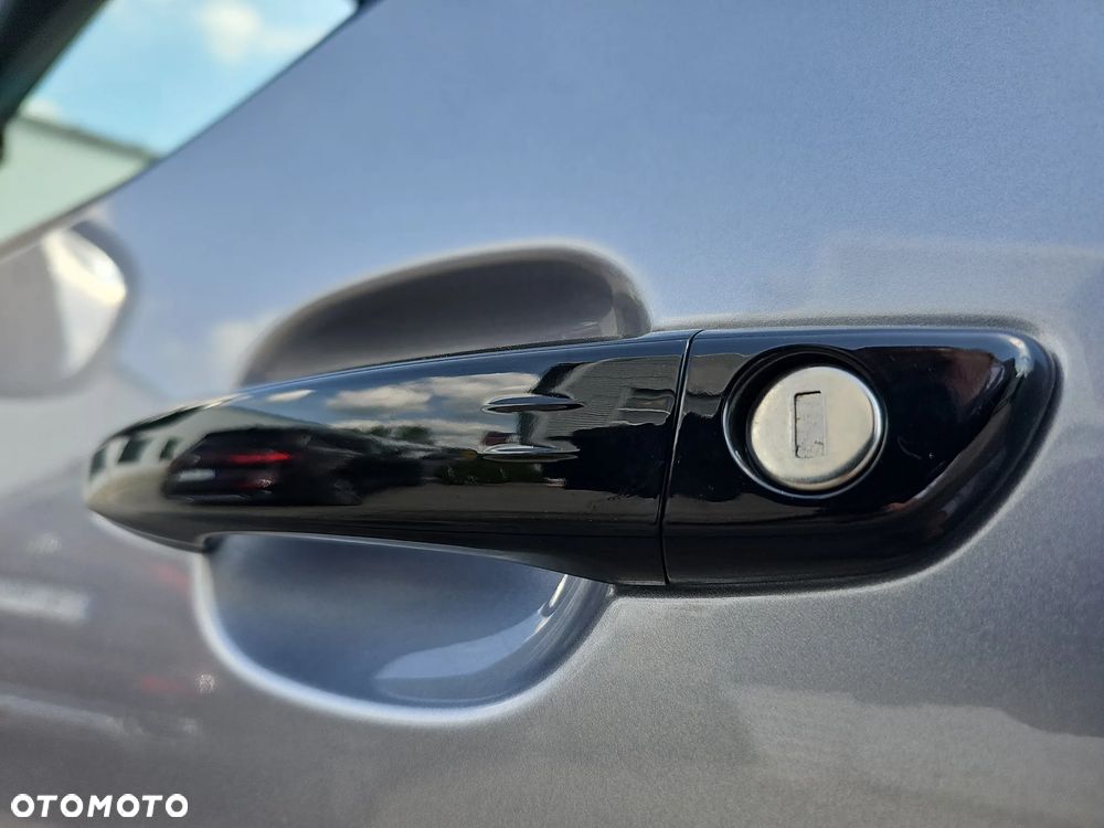 Opel COMBO Furgon XL automat - 23
