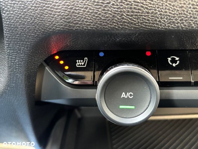 Citroën C4 1.2 PureTech C-Series S&S EAT8 - 20