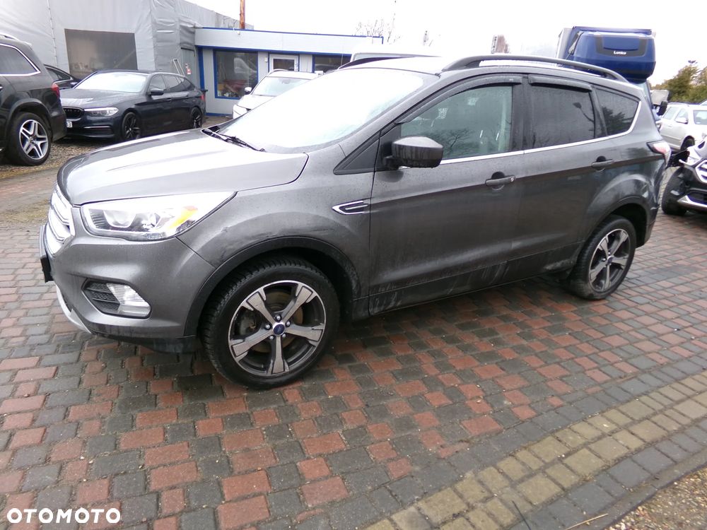 Ford Escape - 10