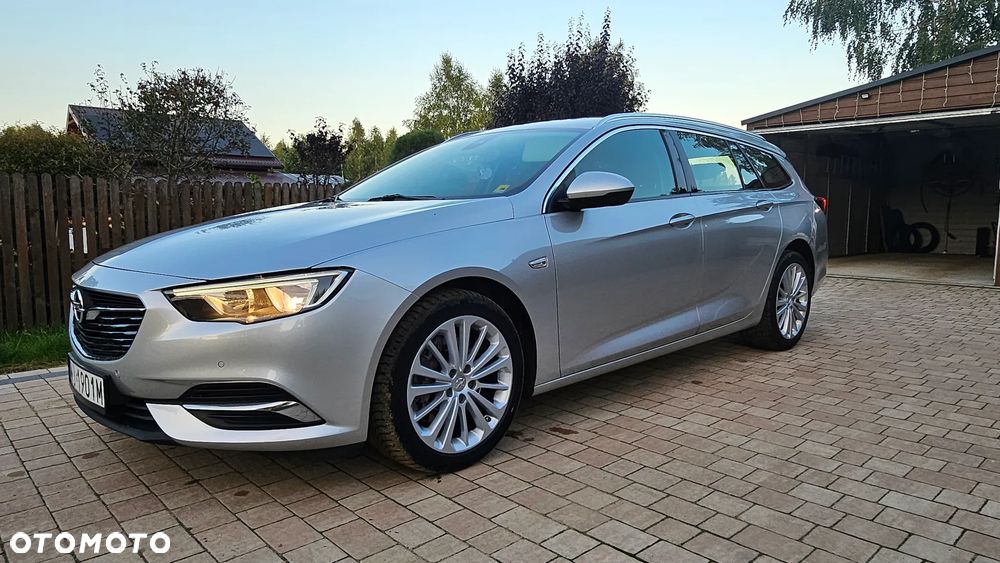 Opel Insignia 2.0 T 4x4 Elite S&S - 12