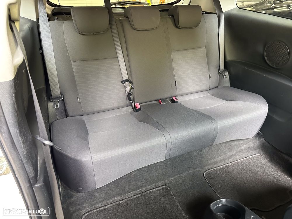 Toyota Yaris 1.4 D-4D Cool - 9
