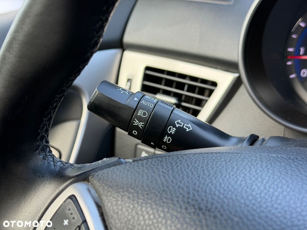 Hyundai i30 Kombi 1.6 GDi DCT Premium - 36