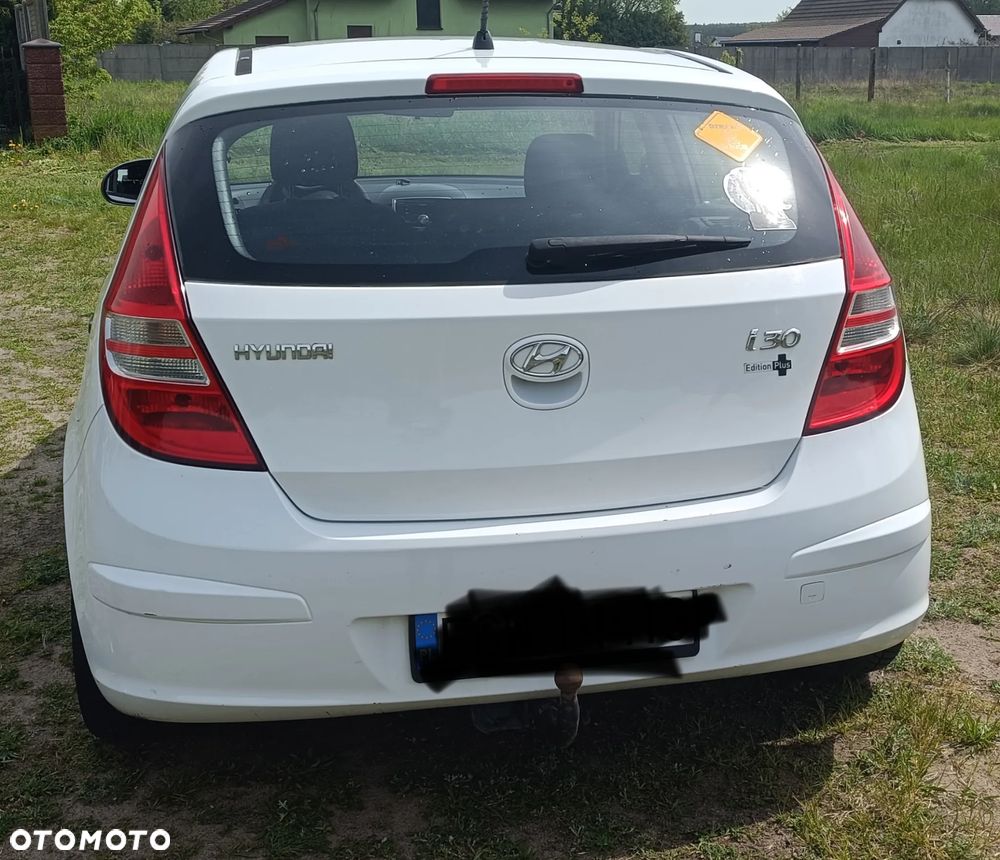 Hyundai i30 1.4 Classic + - 7