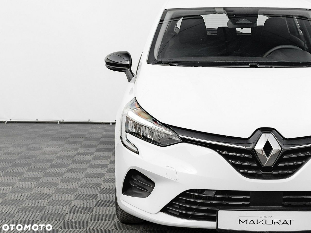 Renault Clio 1.0 TCe Equilibre - 9