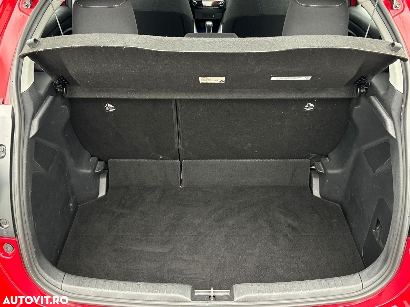 Toyota Yaris 1.5 116 CP HEV Active - 11