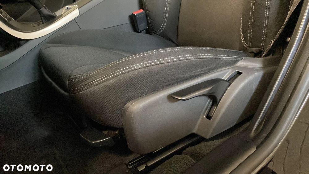 Volvo V60 D2 Linje Svart - 9