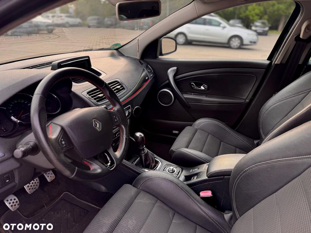 Renault Megane - 11