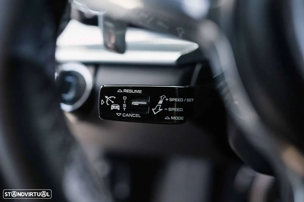 Porsche Panamera 4 E-Hybrid Platinum Edition - 19