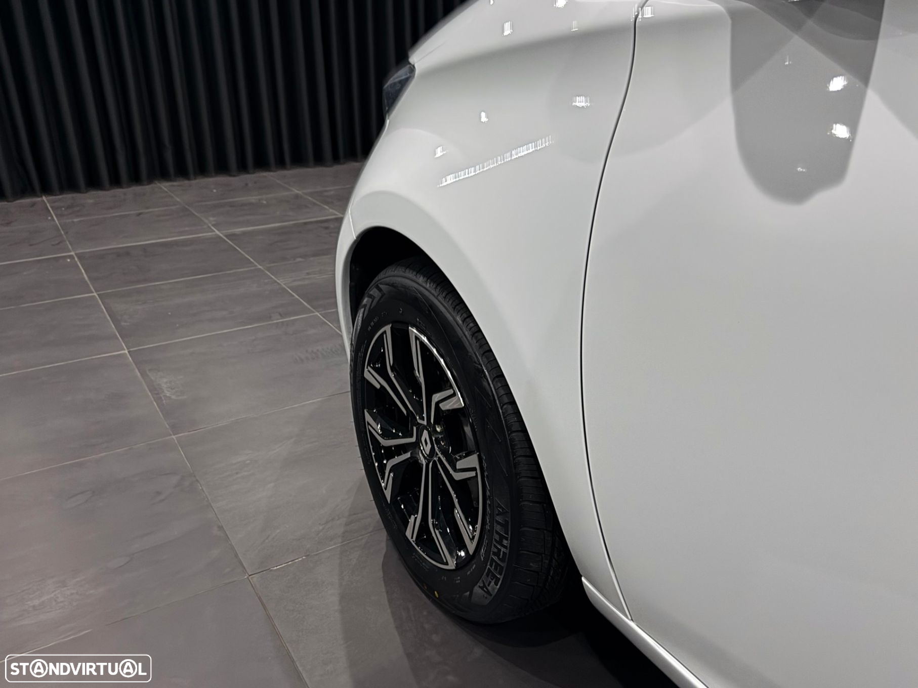 Renault Zoe - 12