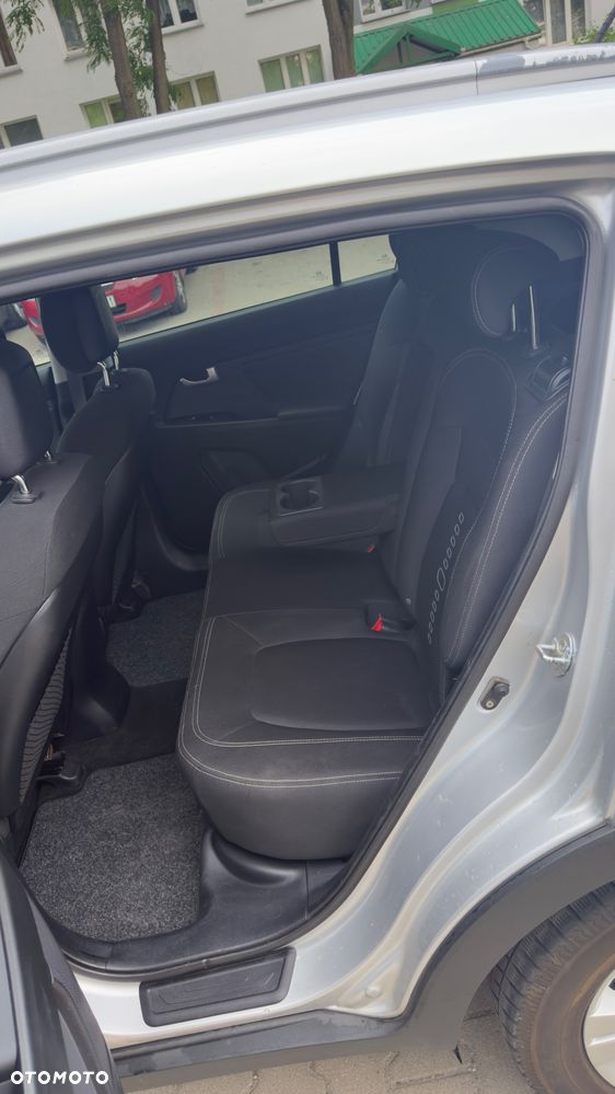 Kia Sportage 2,0 CRDI AWD Spirit - 19
