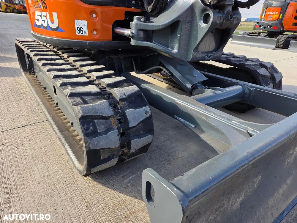 Hitachi ZX55, 2023, 879h, 5,5 tone, CUPLA RAPIDA+3 CUPE NOI, senile cauciuc 90% bune, Inst picon pe brate, A dous inst hidr pe brate, Aer conditionat, Ad sapare 5m, STARE CA NOU, posibilitate leasing-PROMOTIE 46.900 EUR+tva - 14