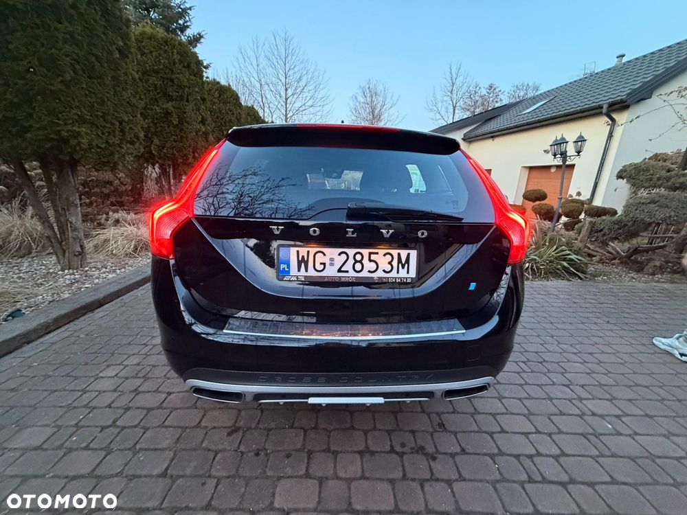 Volvo V60 Cross Country D4 AWD Geartronic Pro - 20