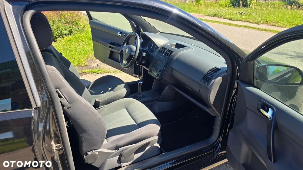 Volkswagen Polo 1.4 Comfortline - 19