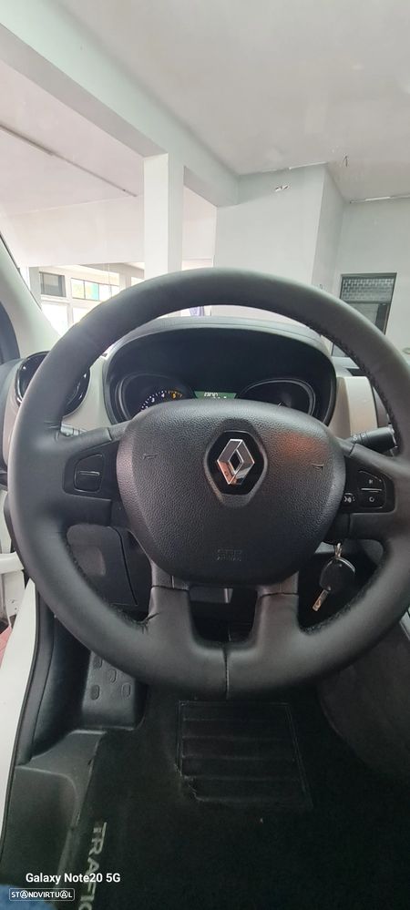 Renault Trafic 1.6dci 120 L2 - 22