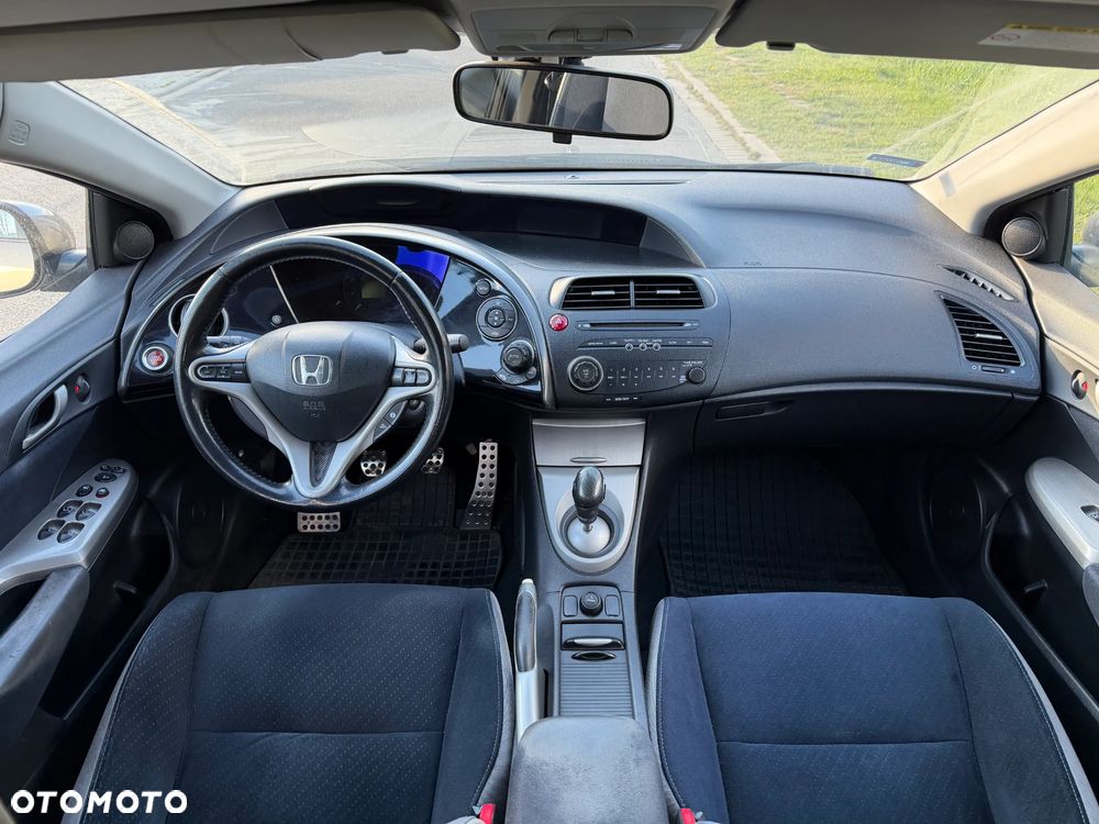 Honda Civic 1.8i-VTEC 50 Jahre Edition - 5