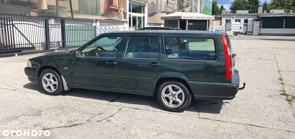 Volvo V70 2.4 - 7