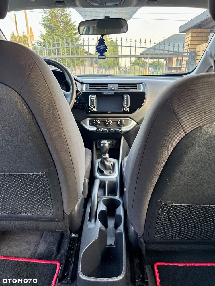 Kia Rio 1.1 crdi L - 18