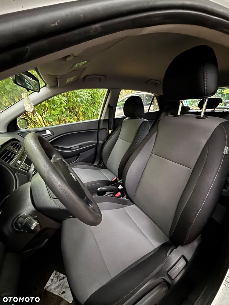 Hyundai i20 1.2 BlueDrive Elegant - 2